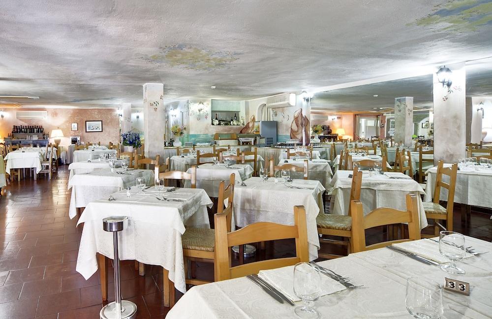 Colonna Beach Hotel Marinella 마리넬라 외부 사진
