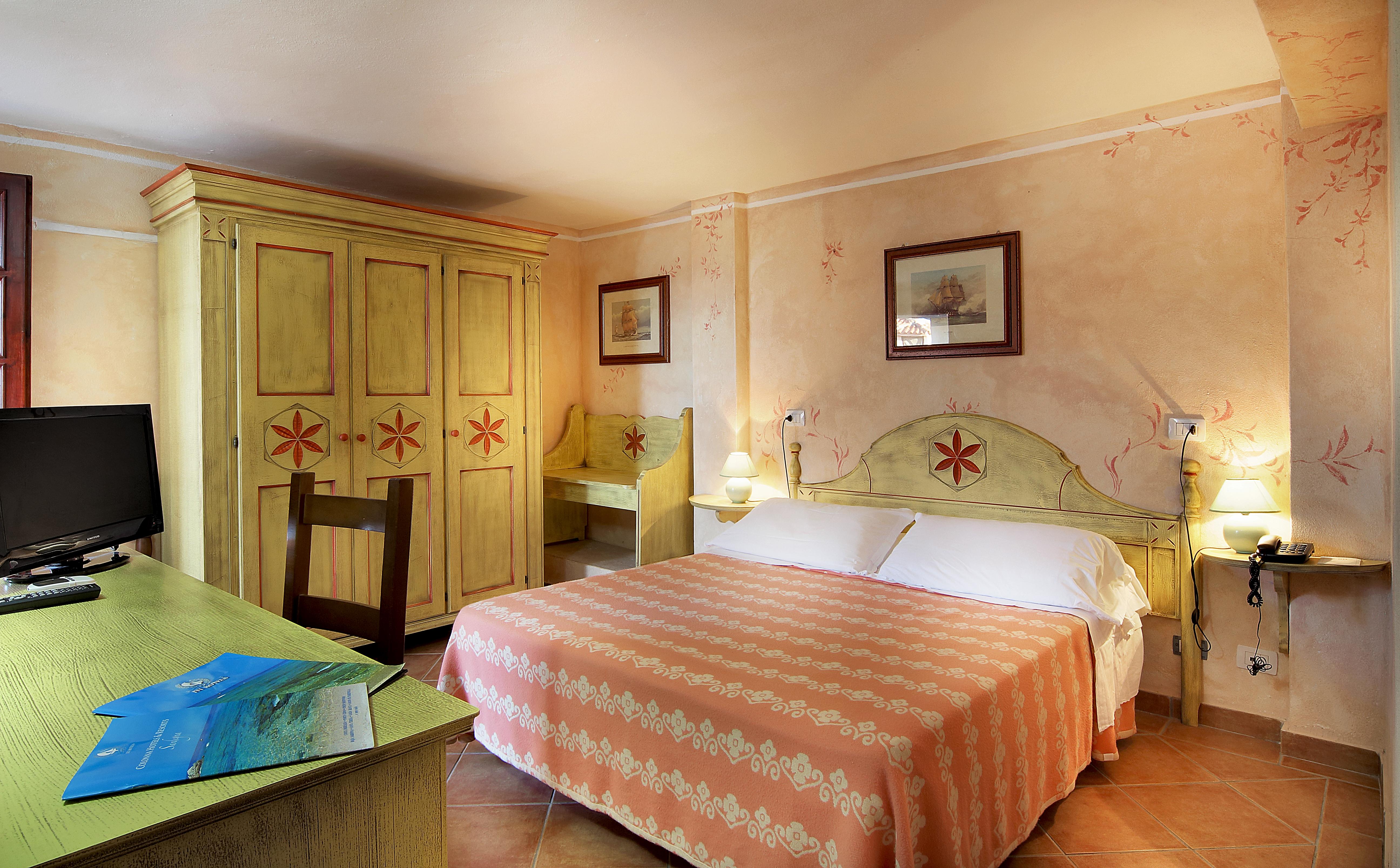 Colonna Beach Hotel Marinella 마리넬라 외부 사진
