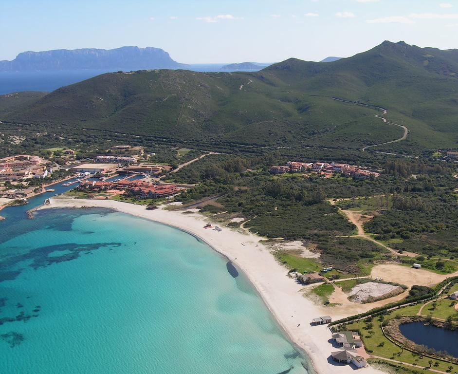 Colonna Beach Hotel Marinella 마리넬라 외부 사진
